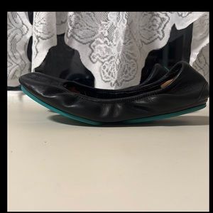 Tieks Black